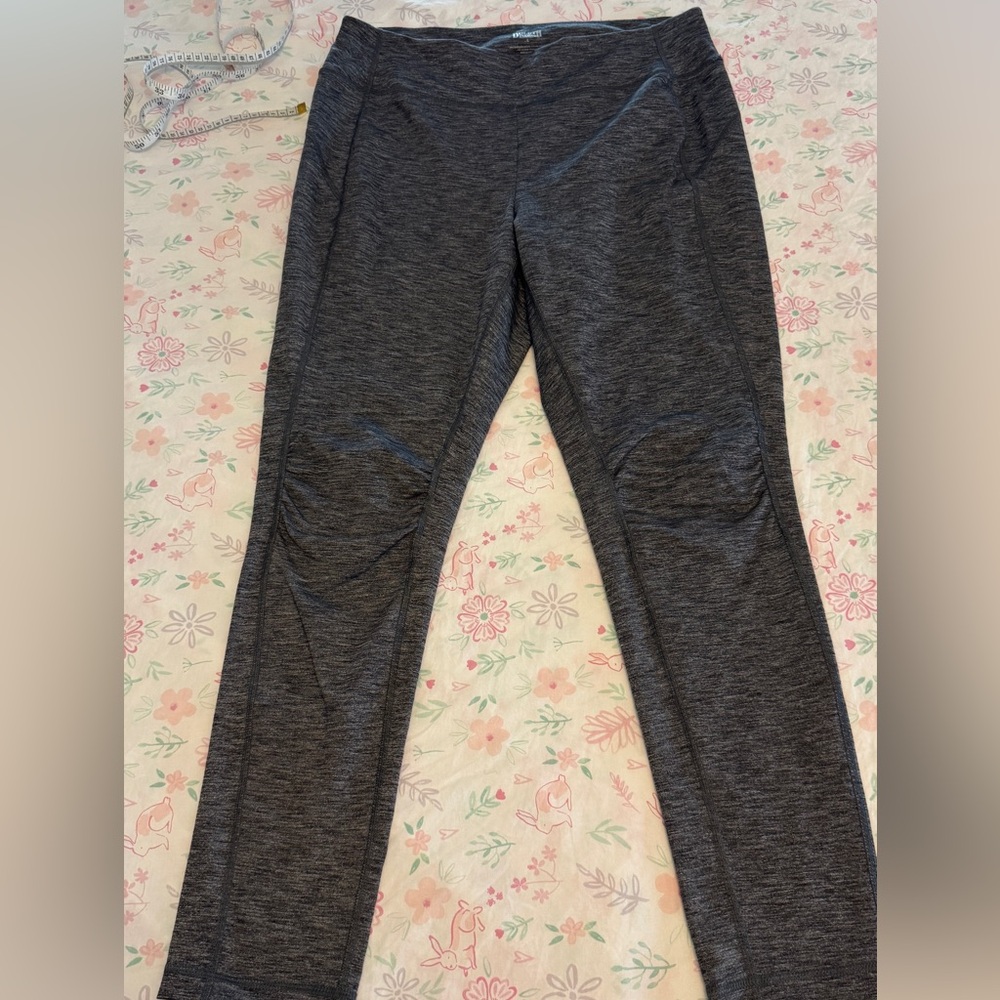 Duluth Trading Co Active Tech Leggings in EUC, Black Heather, Slim Leg Stretch L